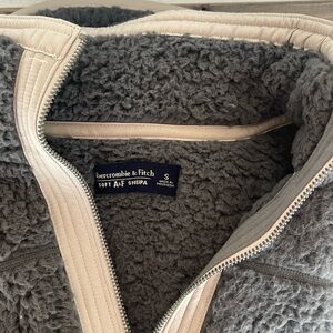 Abercrombie Sherpa